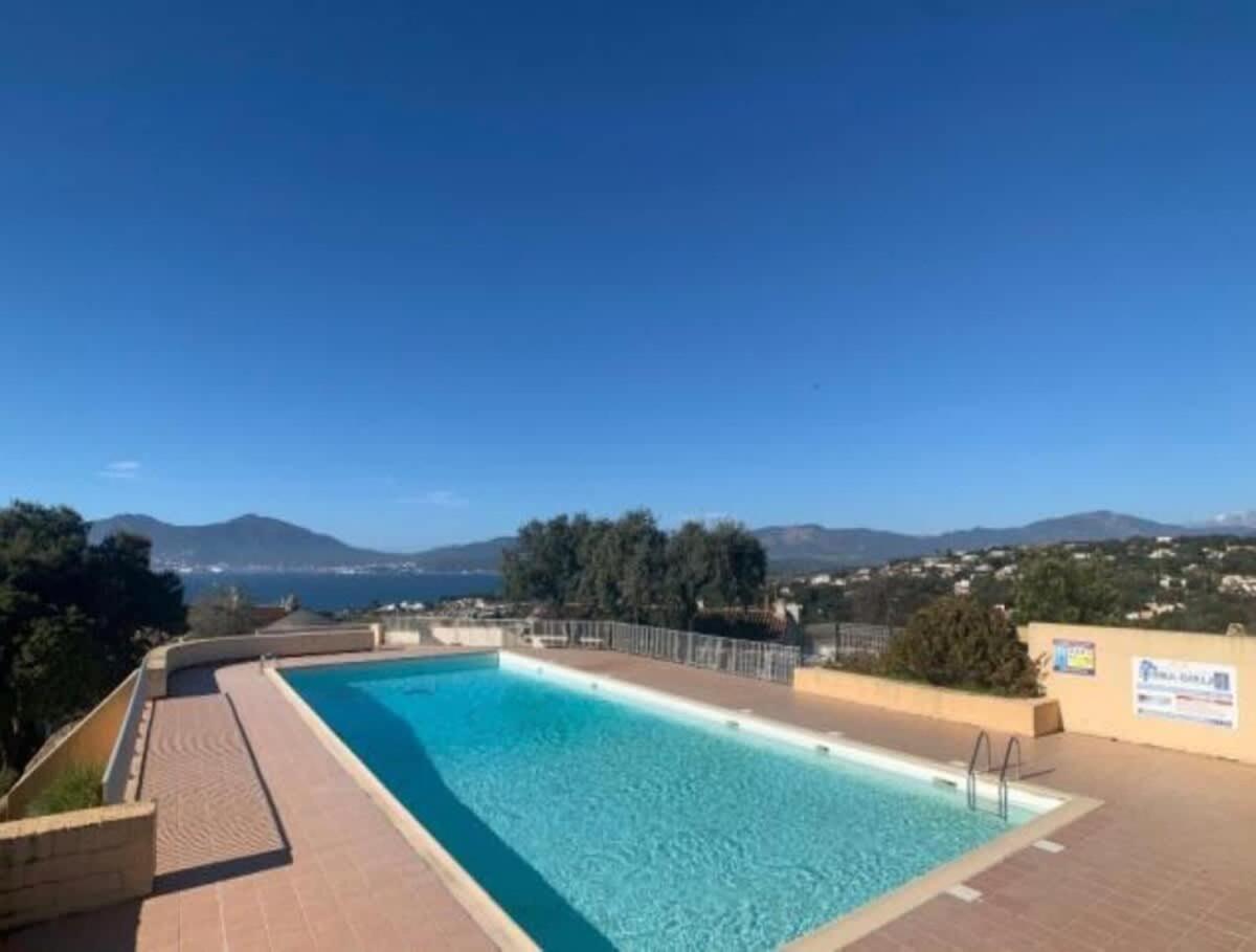 Studio Vue Mer A Porticcio Piscine Et Parking المظهر الخارجي الصورة