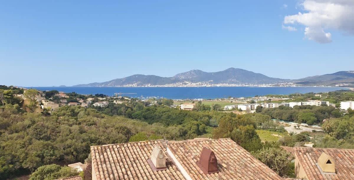Studio Vue Mer A Porticcio Piscine Et Parking المظهر الخارجي الصورة